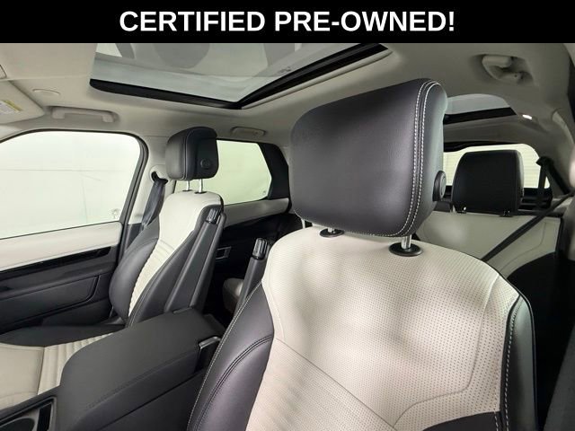 Certified 2025 Land Rover Discovery S AWD/4WD image 12