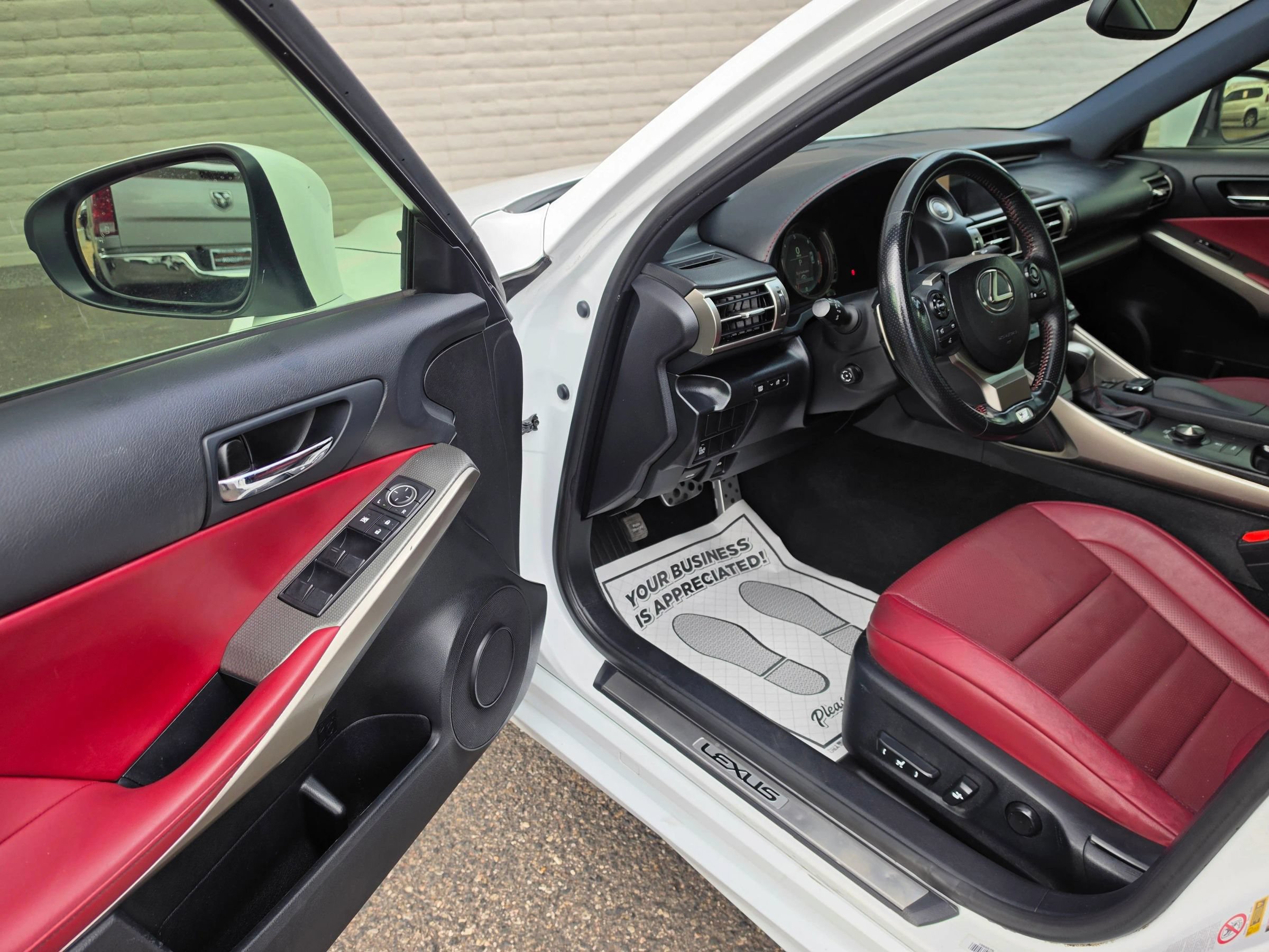 Used 2015 Lexus IS 350 w/ F-Sport Package RWD image 14