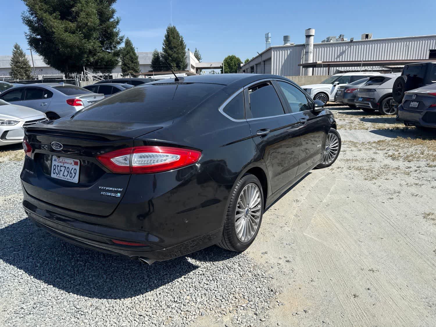 Used 2013 Ford Fusion Titanium w/ Titanium Driver Assist Pkg FWD image 5
