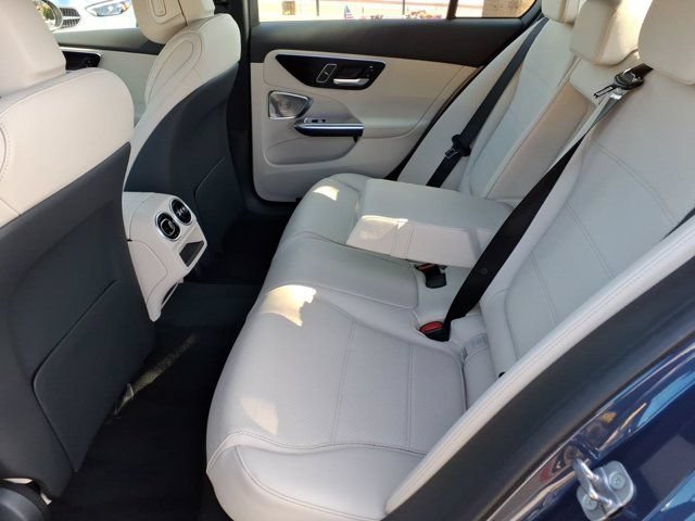 New 2026 Mercedes-Benz C 300 4MATIC Sedan image 18