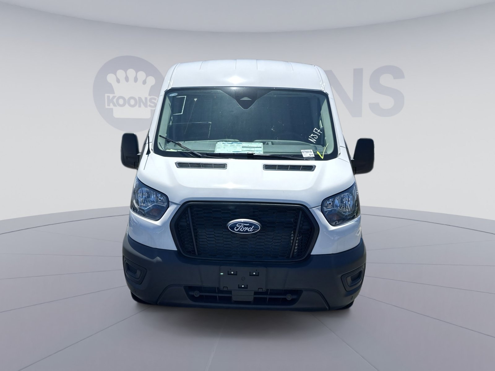 New 2026 Ford Transit 250 148 Medium Roof w/ Load Area Protection Package RWD image 4