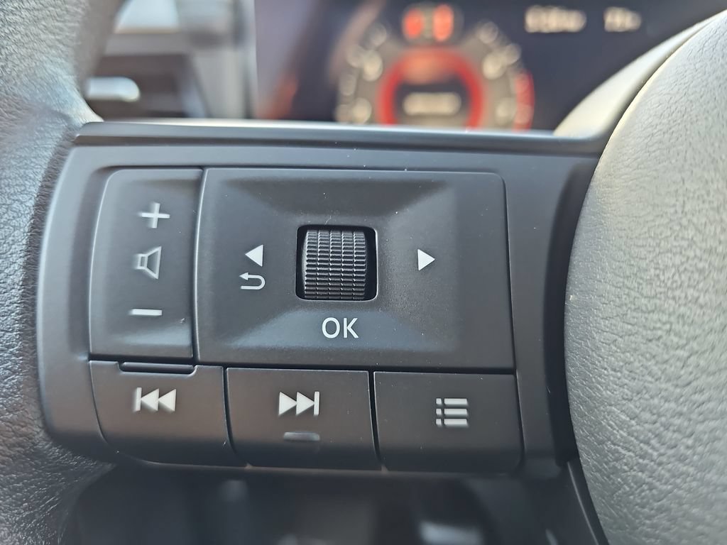 New 2026 Nissan Kicks SV w/ SV Premium Package FWD image 20