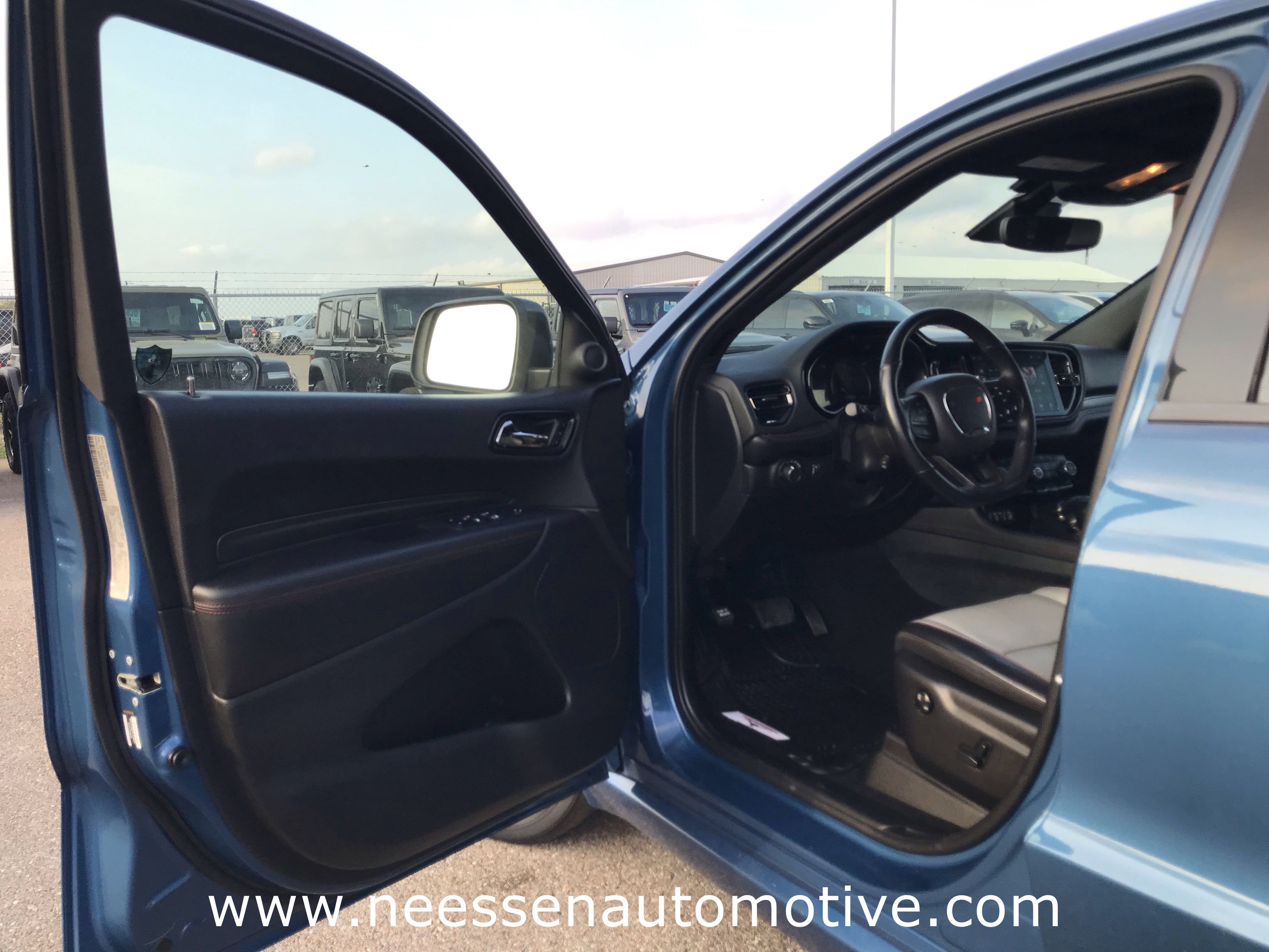 Used 2024 Dodge Durango GT image 11