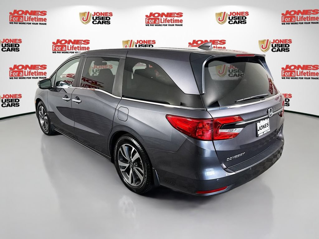 Used 2022 Honda Odyssey Touring image 2