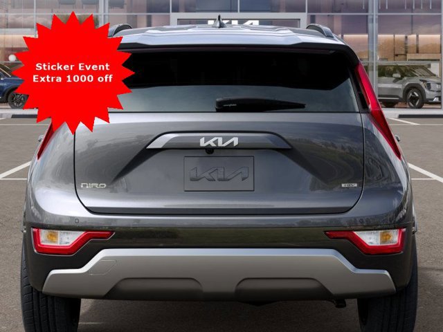 New 2025 Kia Niro EX Touring image 16