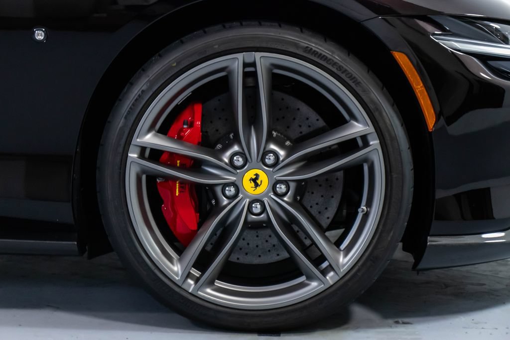 Certified 2024 Ferrari Roma Spider RWD image 60