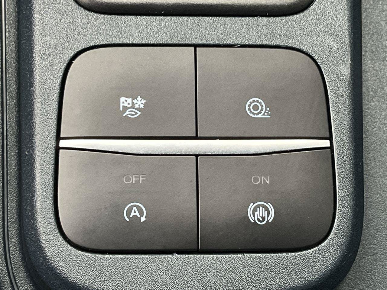 Used 2024 Ford Maverick XLT w/ XLT Luxury Package AWD/4WD image 16