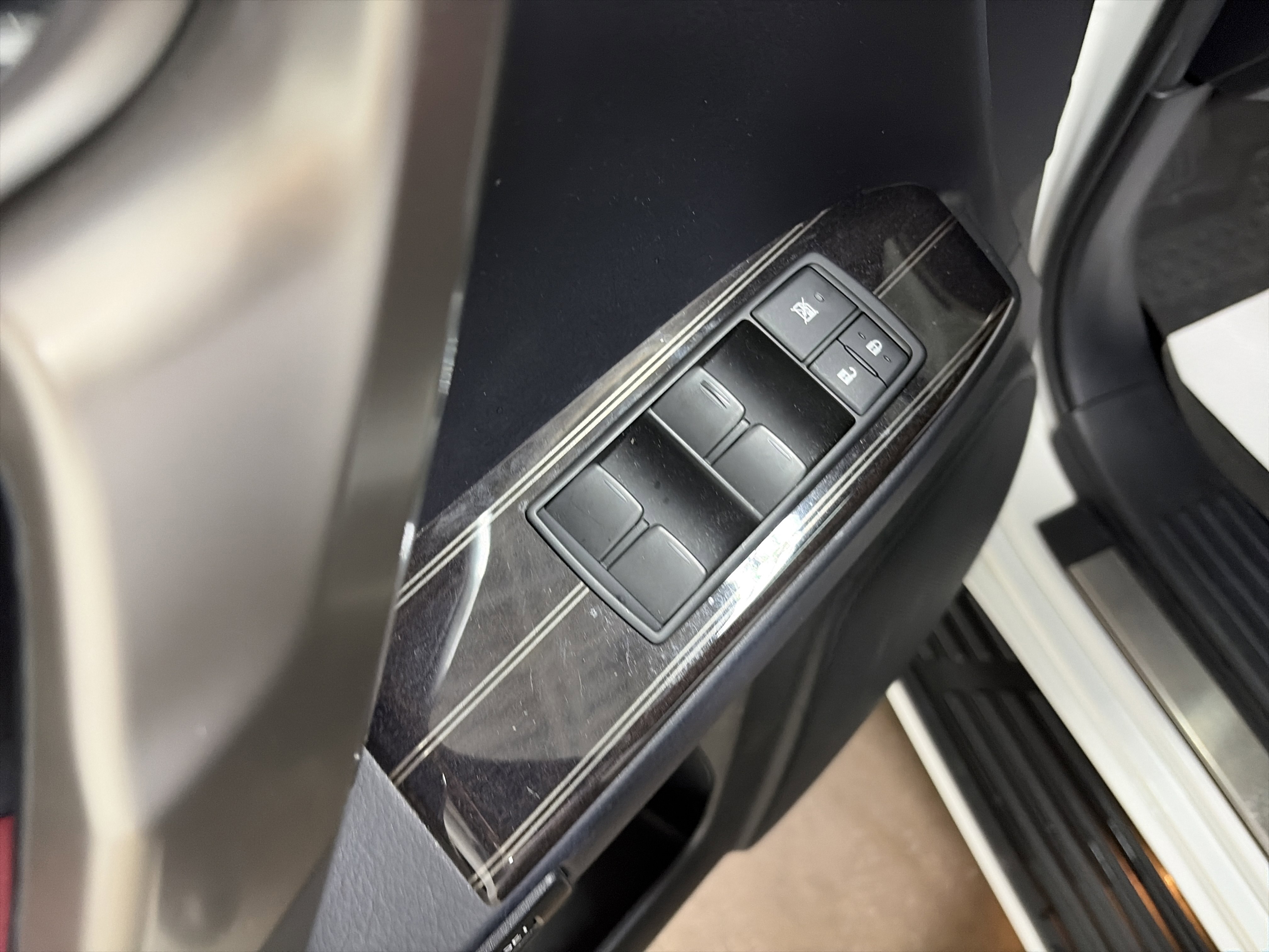 Used 2021 Lexus GX 460 Premium w/ Premium Package image 27