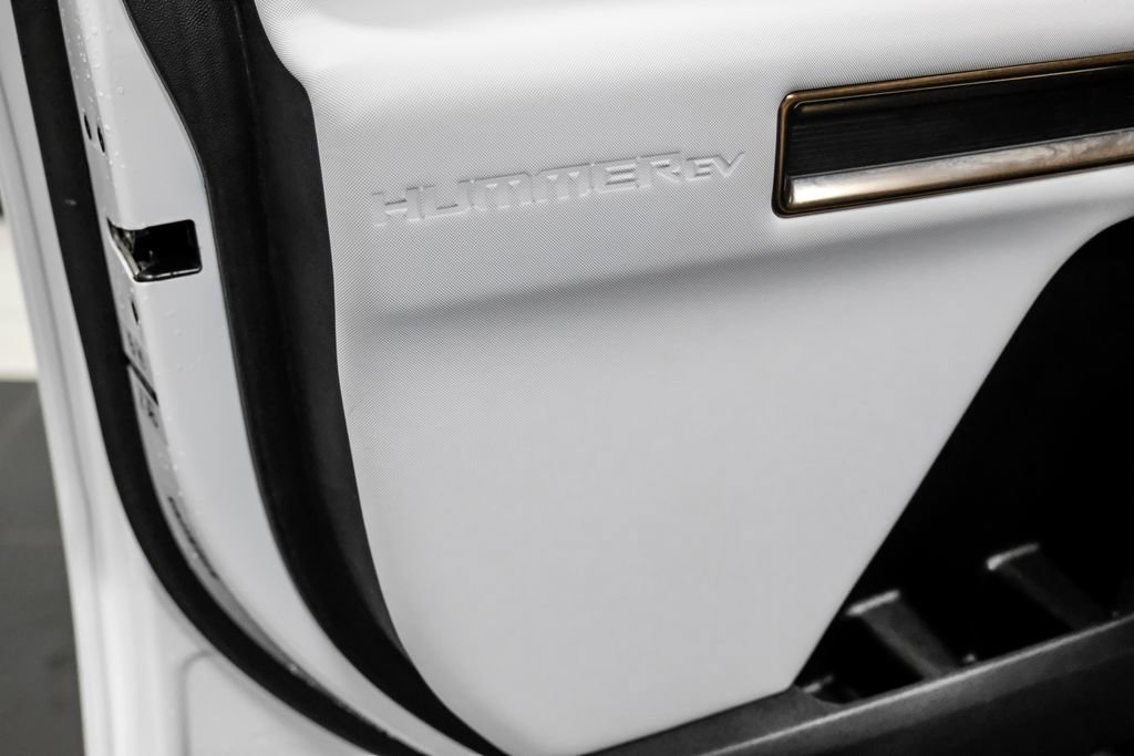 Used 2025 GMC Hummer EV 2X AWD/4WD image 46
