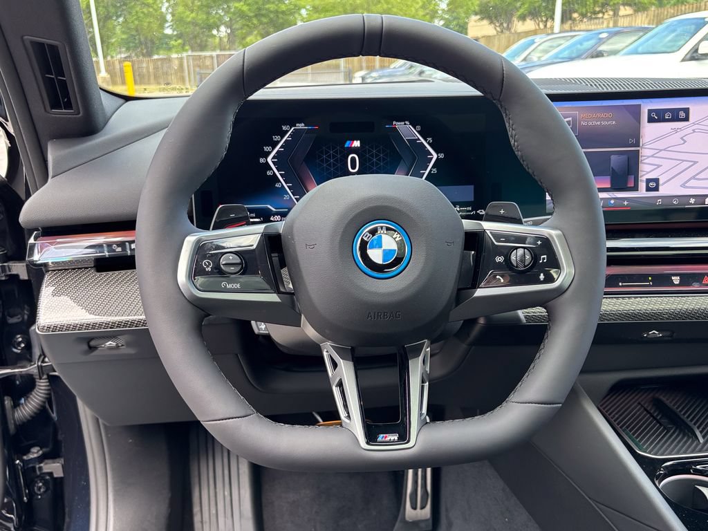 New 2027 BMW 550e xDrive w/ Executive Package AWD/4WD image 25