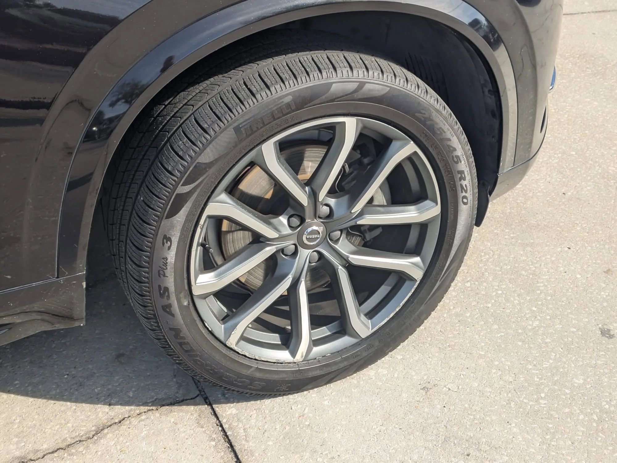 Used 2019 Volvo XC90 T6 Momentum w/ Protection Package Premier AWD/4WD image 5