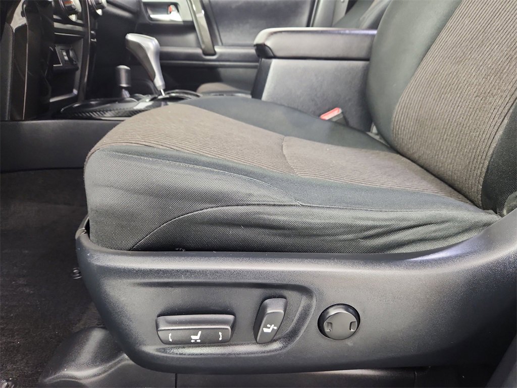 Used 2019 Toyota 4Runner TRD Off-Road Premium image 11