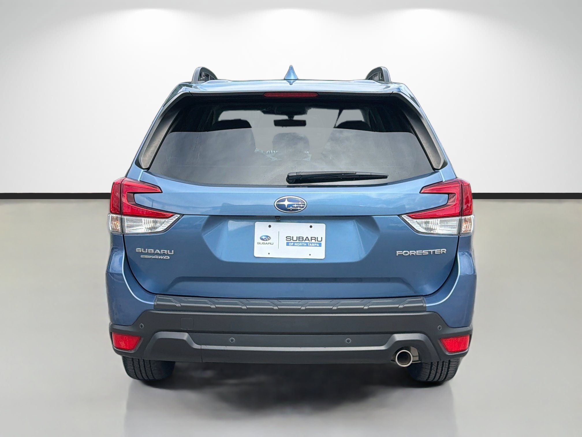 Used 2023 Subaru Forester Limited AWD/4WD image 4