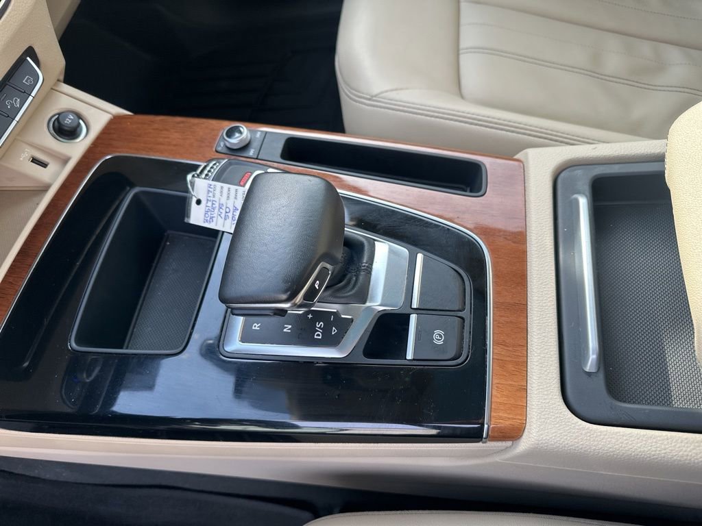 Used 2022 Audi Q5 2.0T Premium image 21