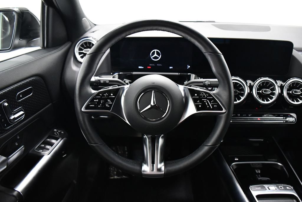 Certified 2025 Mercedes-Benz GLA 250 4MATIC image 9