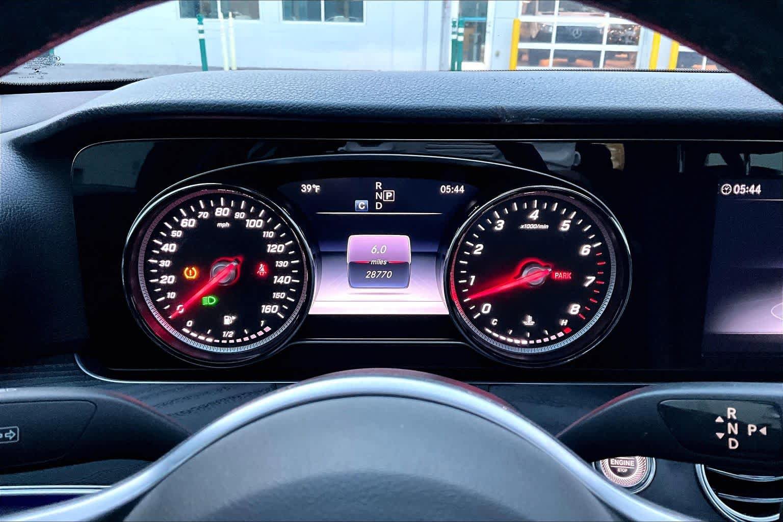 Used 2019 Mercedes-Benz E 450 4MATIC Sedan w/ Premium Package image 26