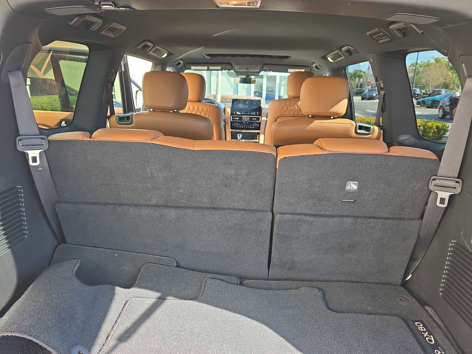 Used 2024 INFINITI QX80 Sensory w/ Cargo Package image 30