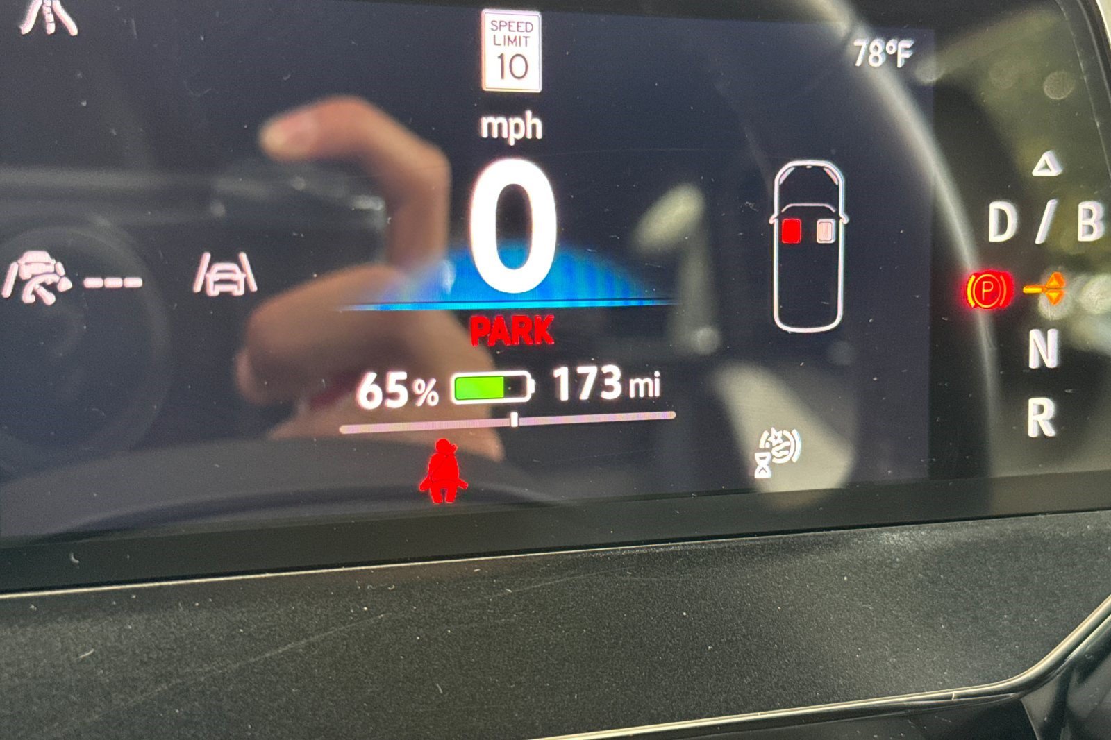Used 2024 Volkswagen ID.4 Pro RWD image 36