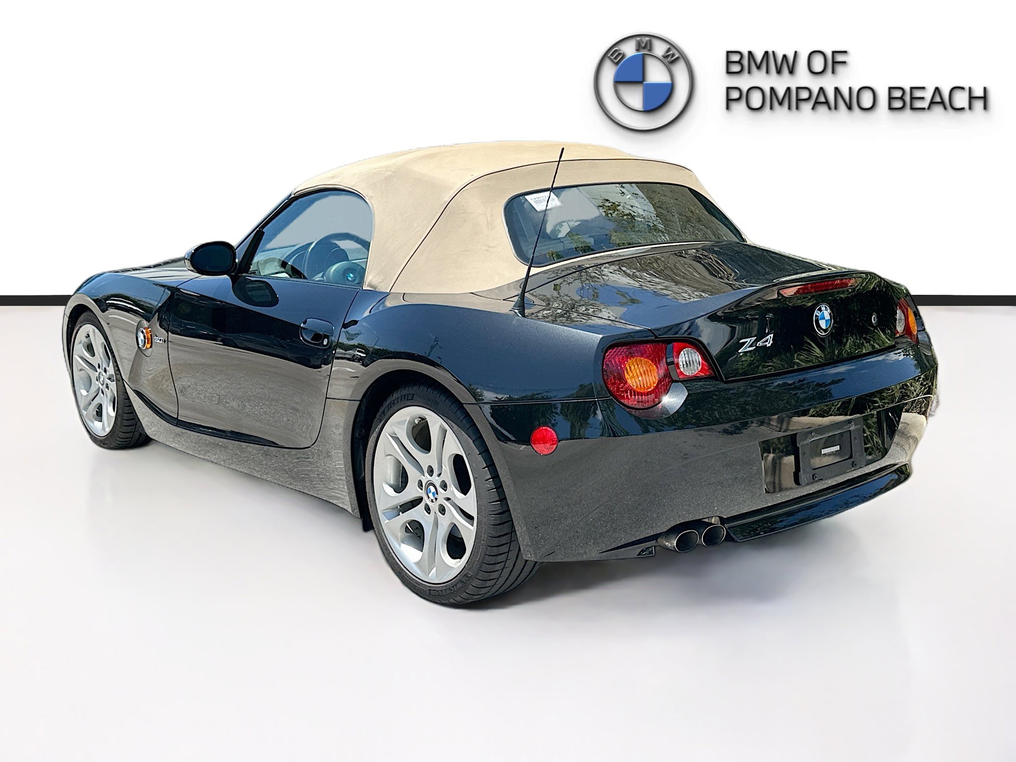 Used 2003 BMW Z4 3.0i RWD image 5