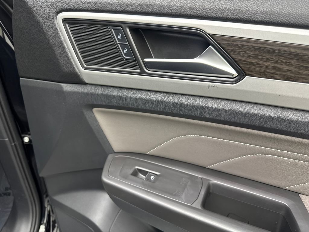Used 2022 Volkswagen Atlas SE w/ Panoramic Sunroof Package FWD image 53