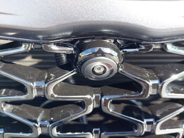 New 2026 Chrysler Pacifica Limited w/ S Appearance Package image 5