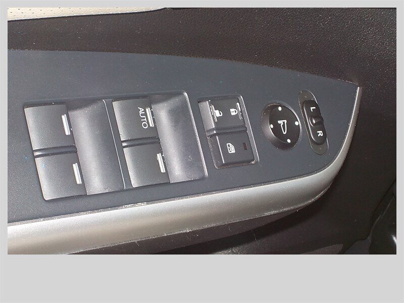 Used 2015 Honda CR-V EX-L image 22