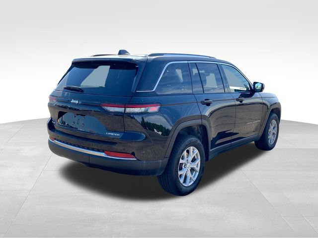 Used 2023 Jeep Grand Cherokee Limited AWD/4WD image 3