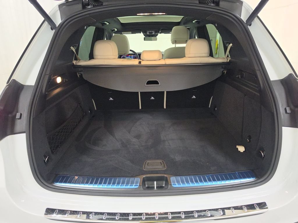 Certified 2025 Mercedes-Benz GLE 450 4MATIC w/ AMG Line Exterior image 16