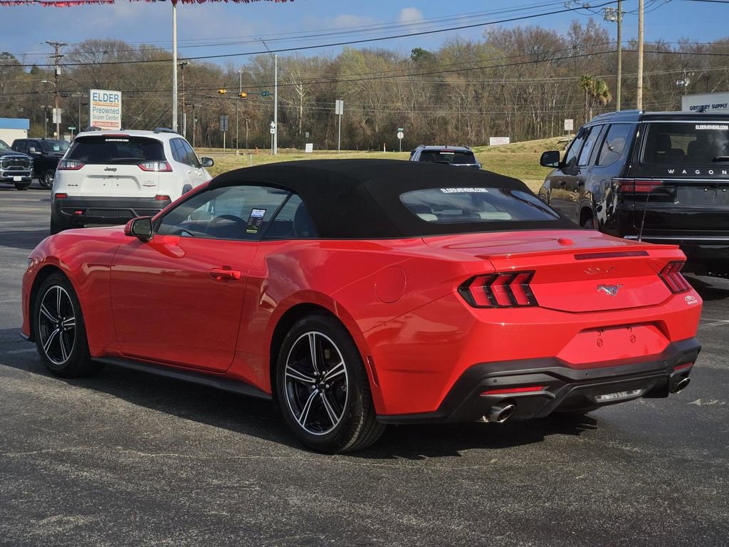 Used 2024 Ford Mustang Premium image 4