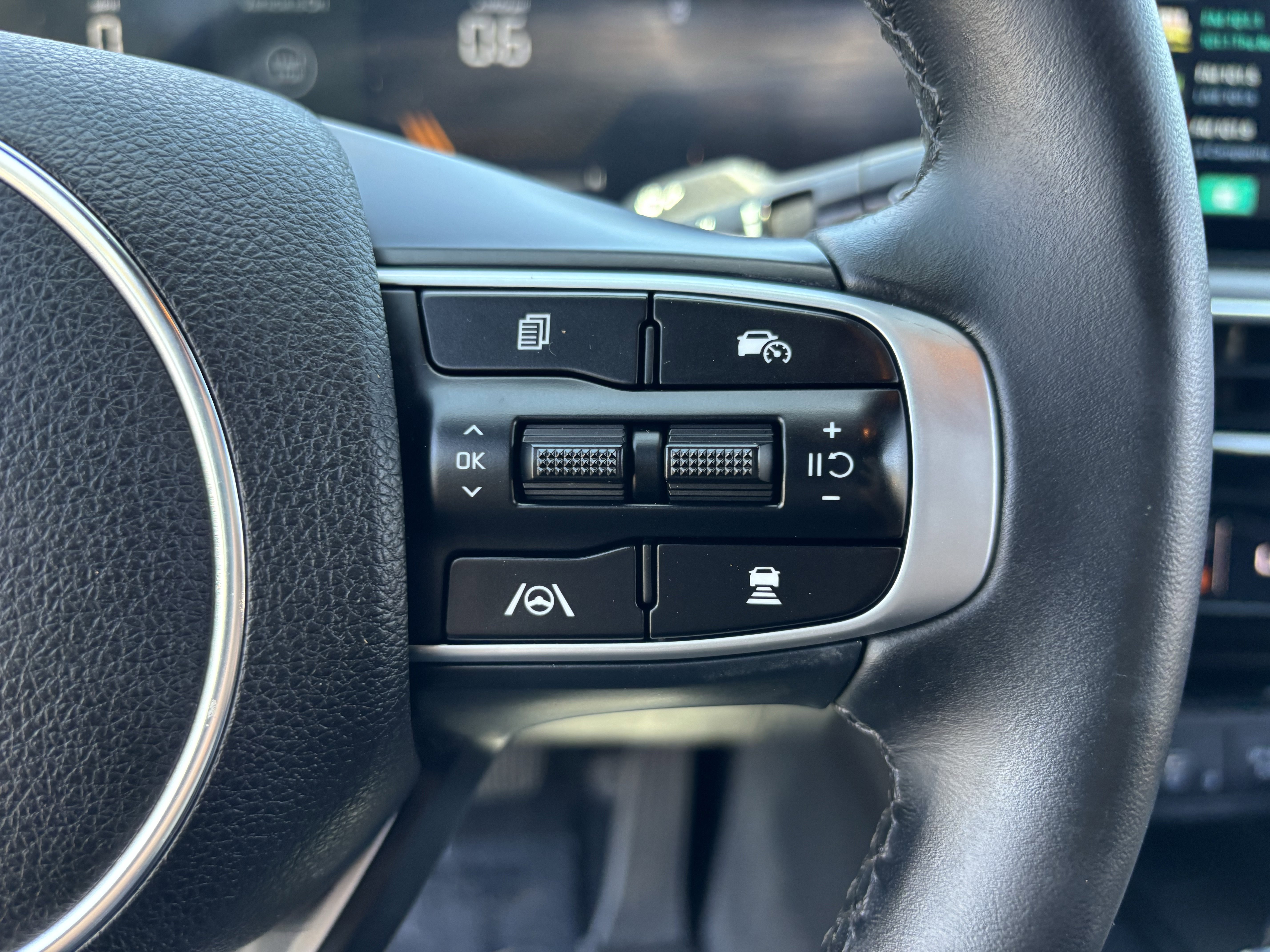 Certified 2025 Kia K5 GT-Line FWD image 26