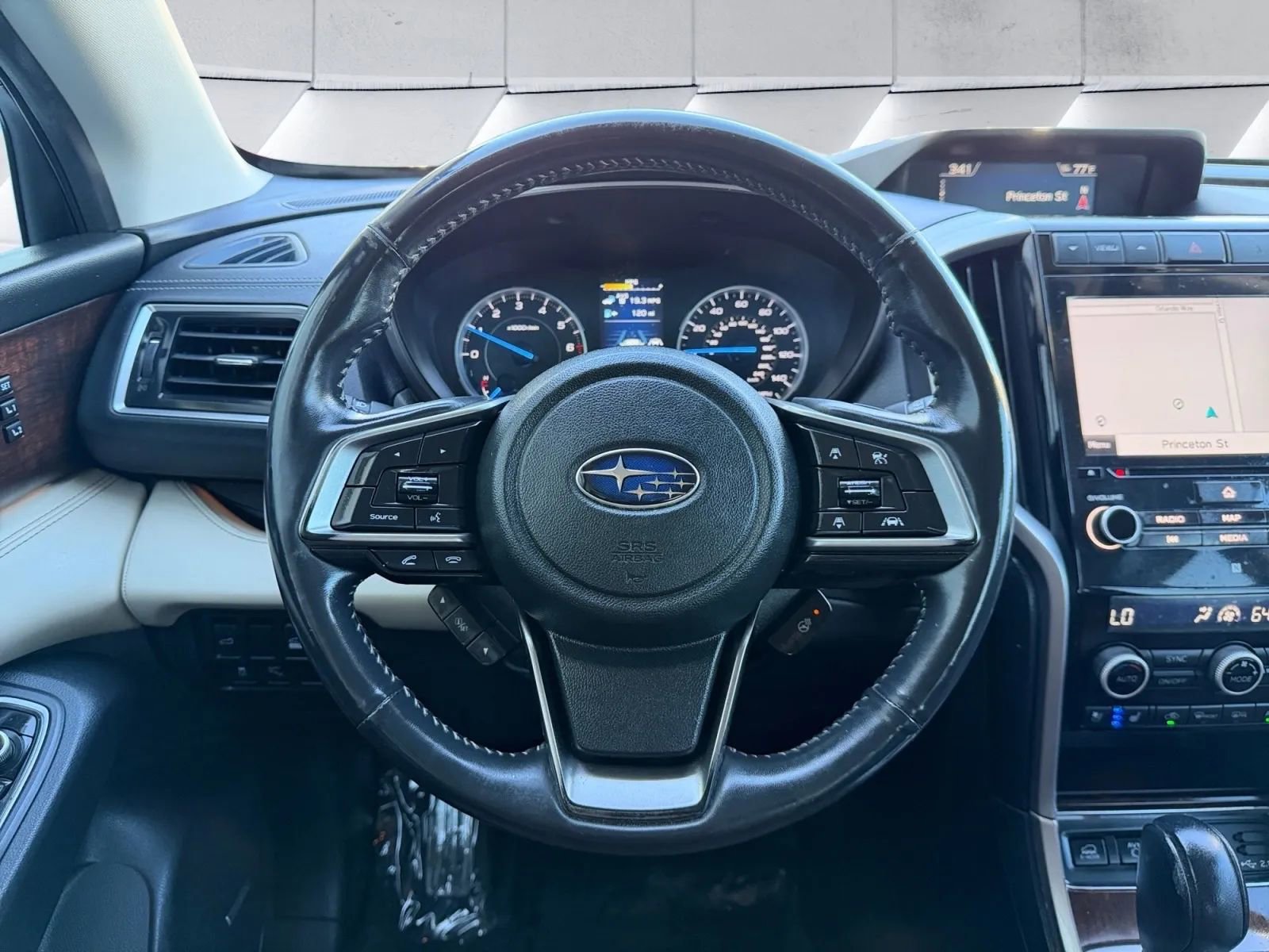 Used 2019 Subaru Ascent Touring w/ Popular Package #2 AWD/4WD image 21