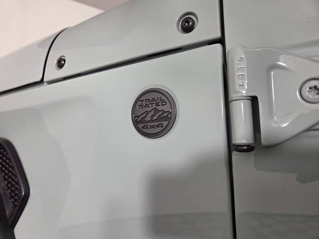 Certified 2024 Jeep Wrangler Willys image 13