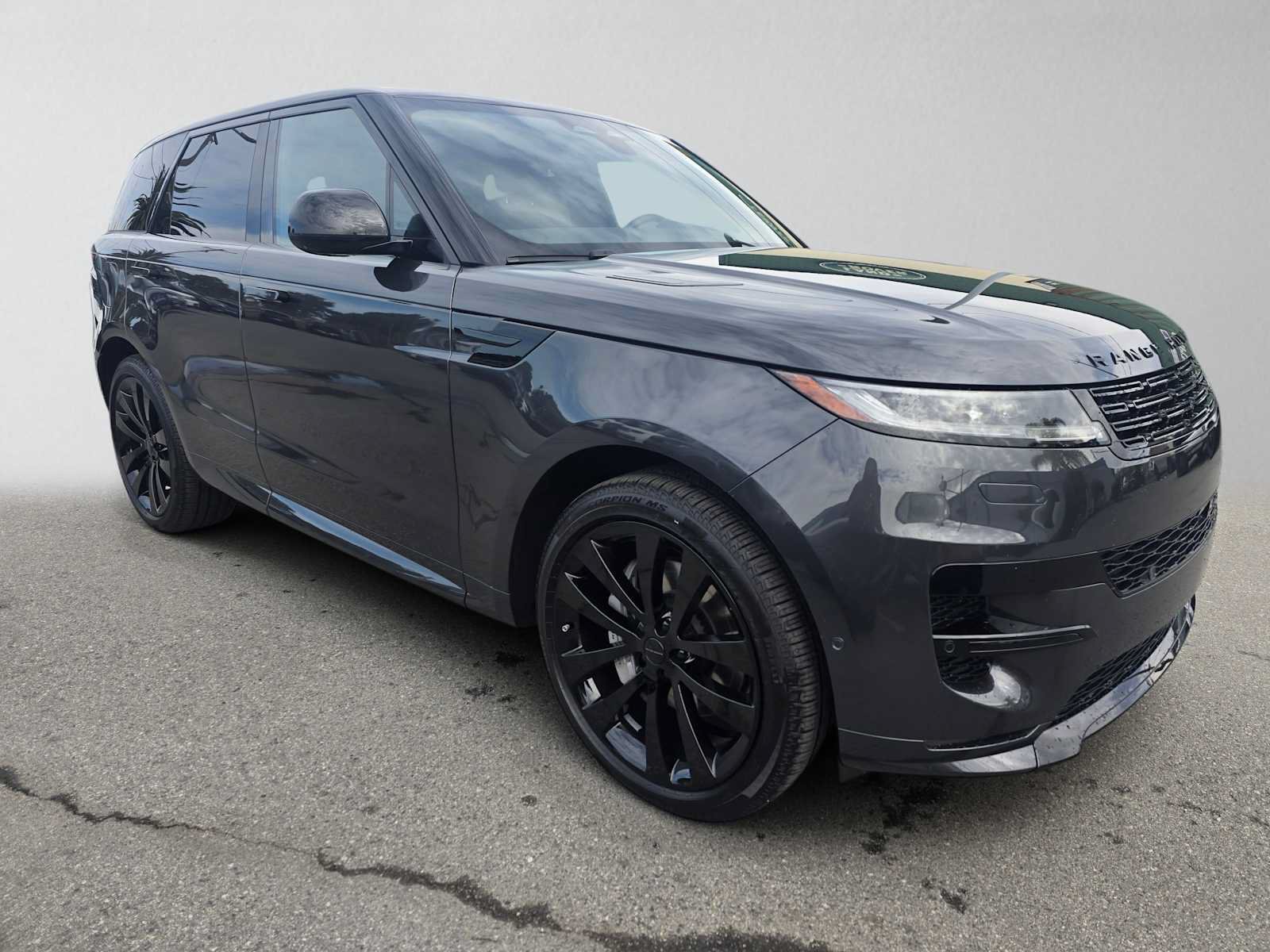 New 2026 Land Rover Range Rover Sport Dynamic SE AWD/4WD image 7