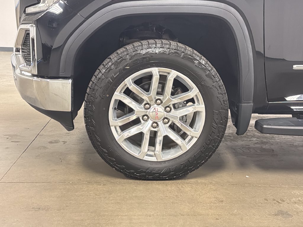 Used 2019 GMC Sierra 1500 SLT w/ SLT Premium Plus Package AWD/4WD image 9