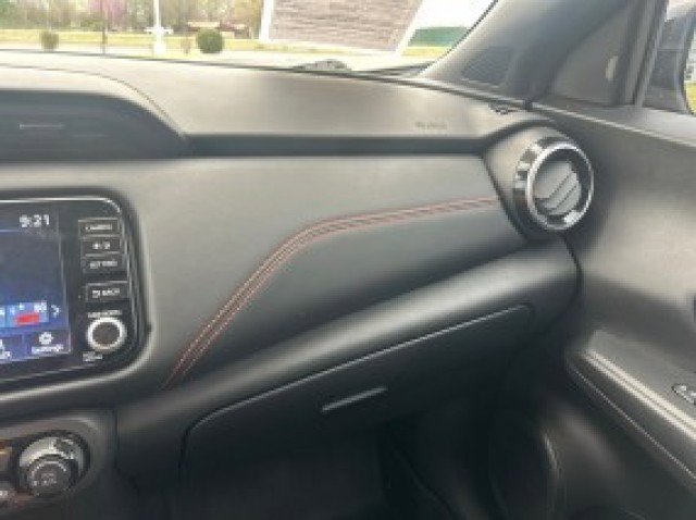 Used 2024 Nissan Kicks SR w/ SR Premium Package image 26