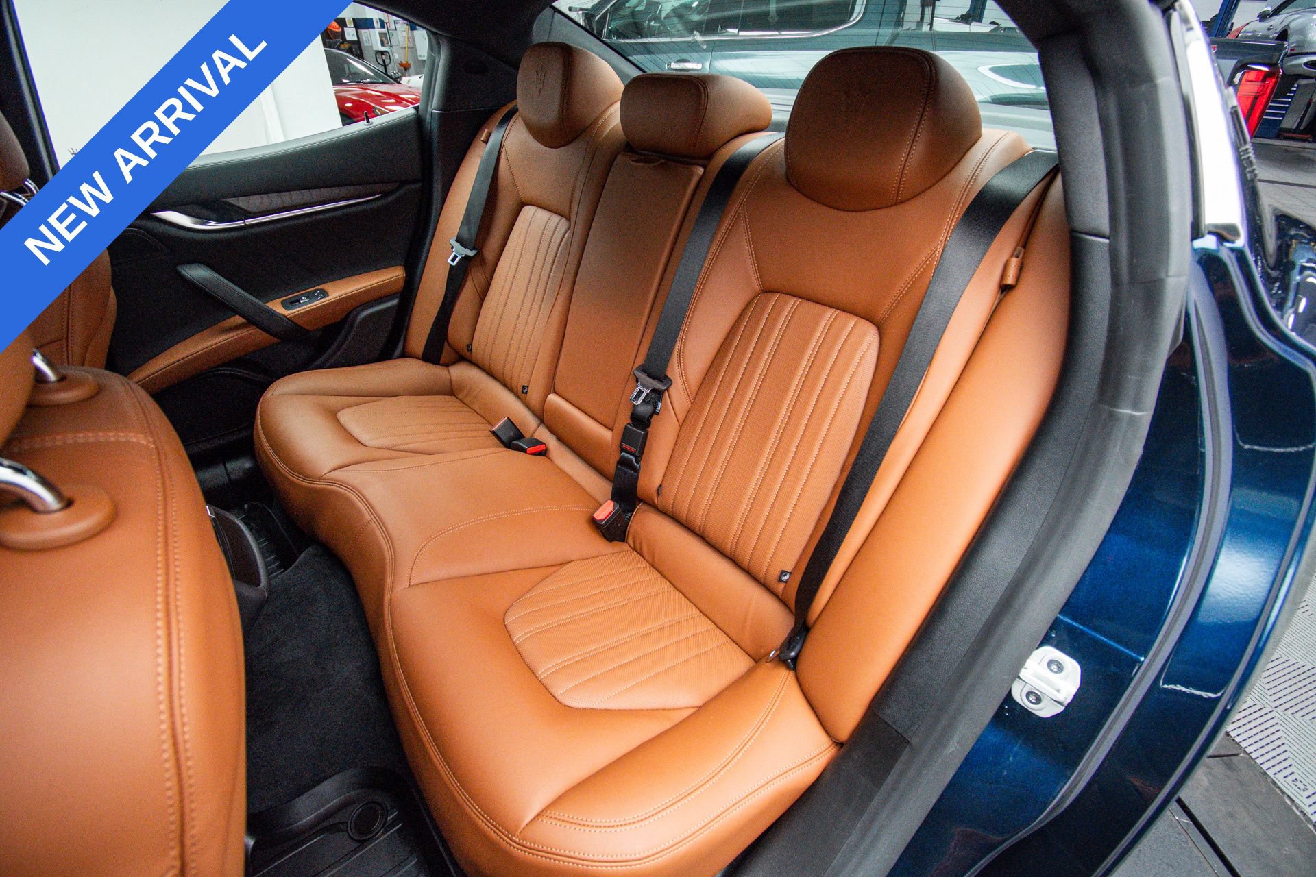 Used 2023 Maserati Ghibli Modena Q4 AWD/4WD image 16
