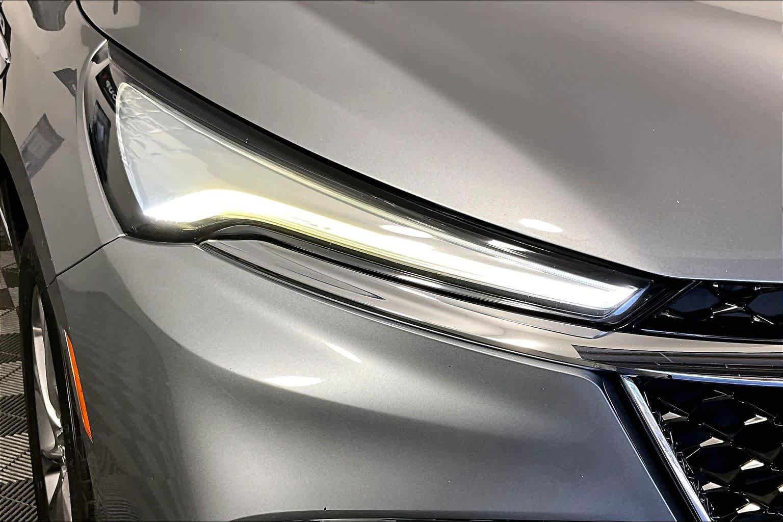 Certified 2023 Buick Enclave Avenir image 28