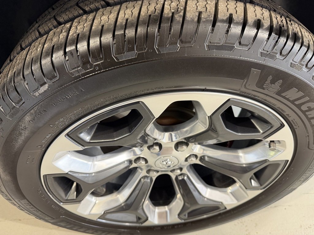 Used 2019 RAM 1500 Limited image 41