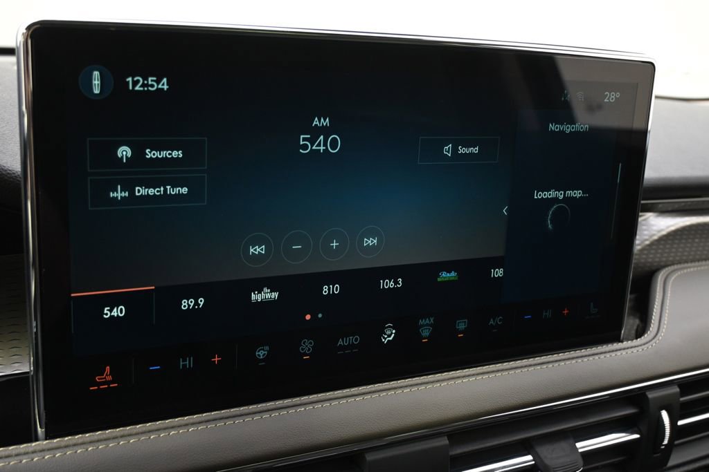 New 2026 Lincoln Corsair Reserve w/ Jet Appearance Package image 27