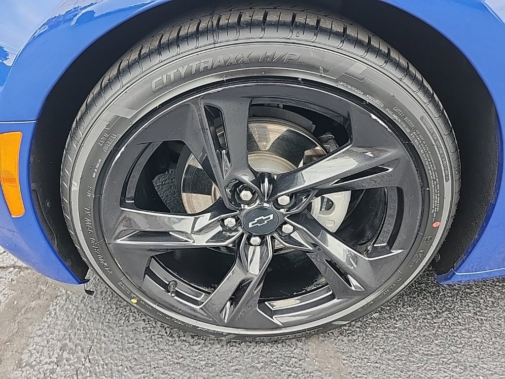 Certified 2021 Chevrolet Camaro LT image 9