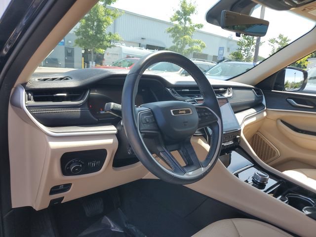 Certified 2021 Jeep Grand Cherokee L Limited w/ Luxury Tech Group II AWD/4WD image 23