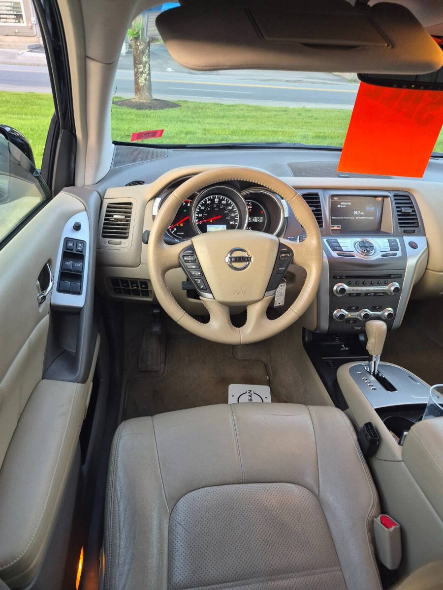 Used 2014 Nissan Murano SL w/ Navigation Package AWD/4WD image 8