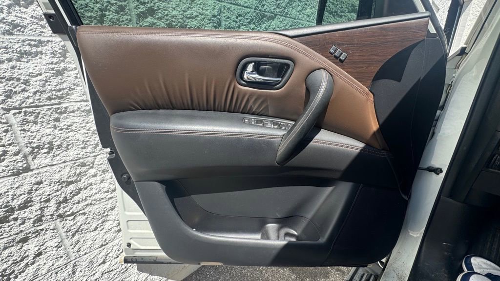 Used 2019 Nissan Armada Platinum w/ Captain's Chairs Package AWD/4WD image 17