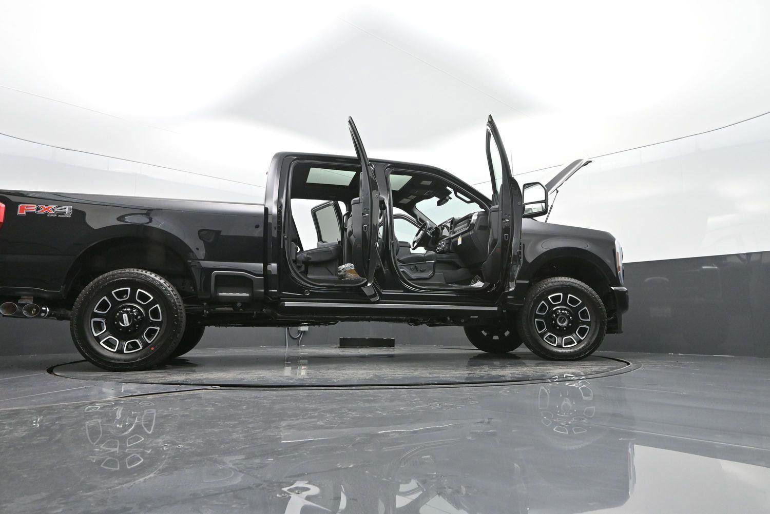 New 2026 Ford F250 Platinum image 57
