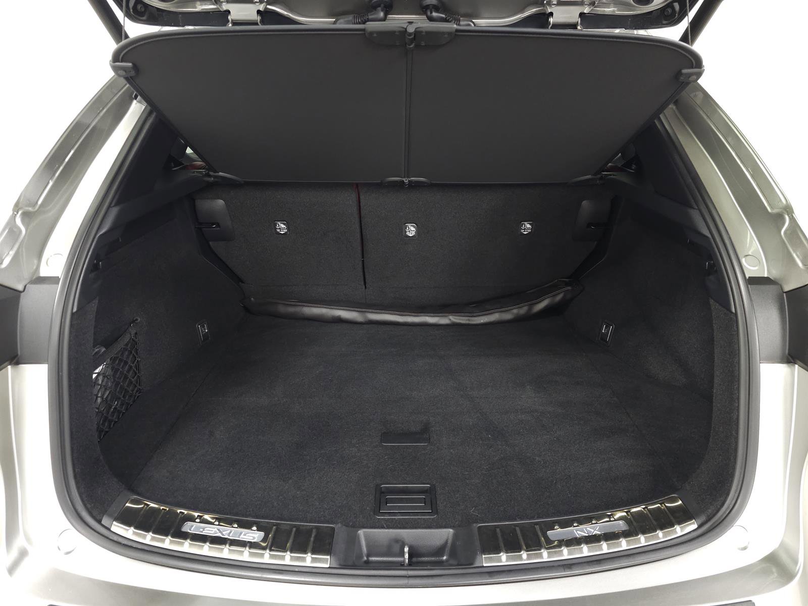 Used 2024 Lexus NX 350h AWD w/ Vision Package image 7