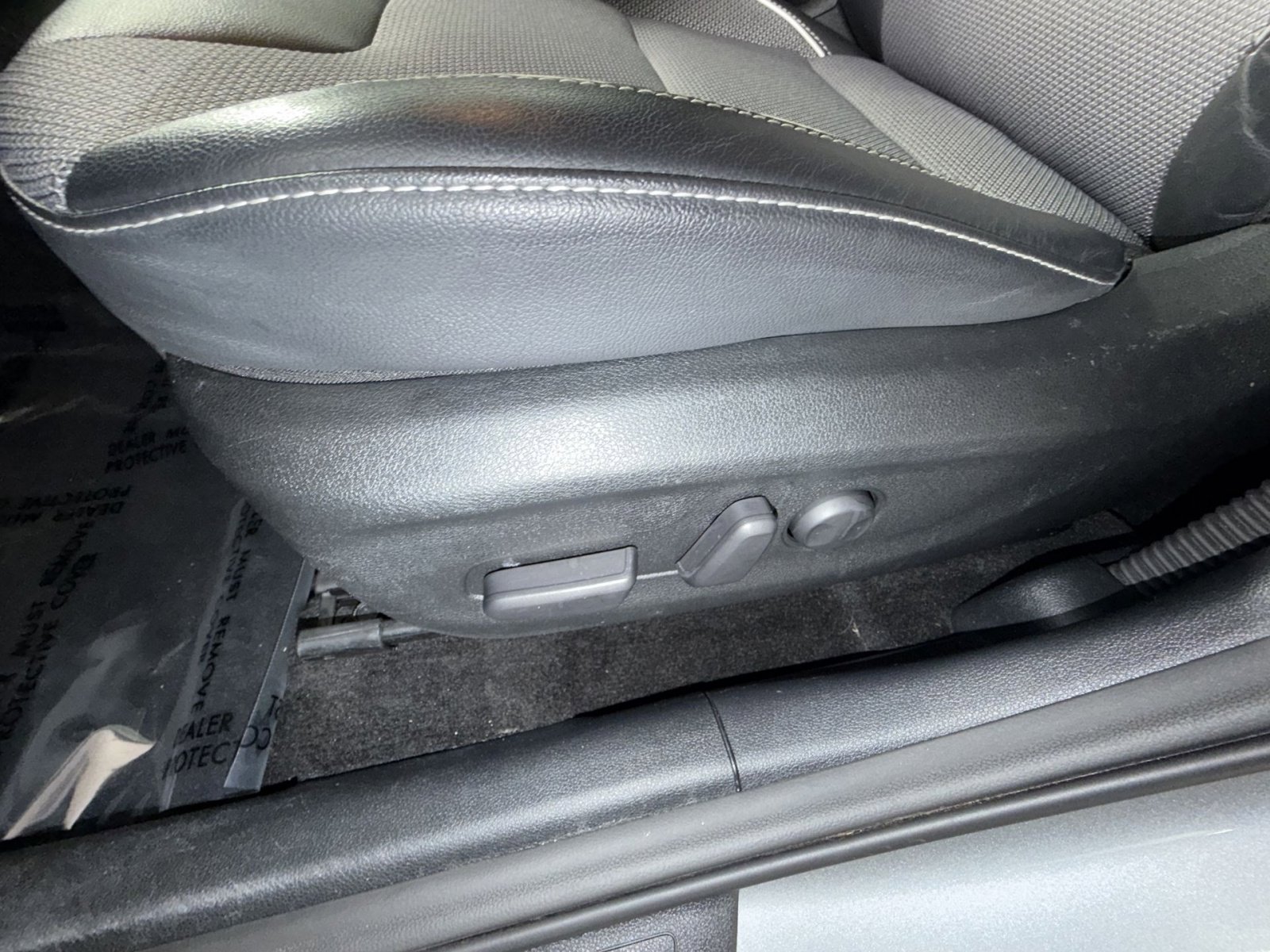 Used 2022 Kia Niro EX w/ Cold Weather Package image 14