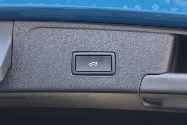 New 2026 Volkswagen Atlas Cross Sport SEL image 7