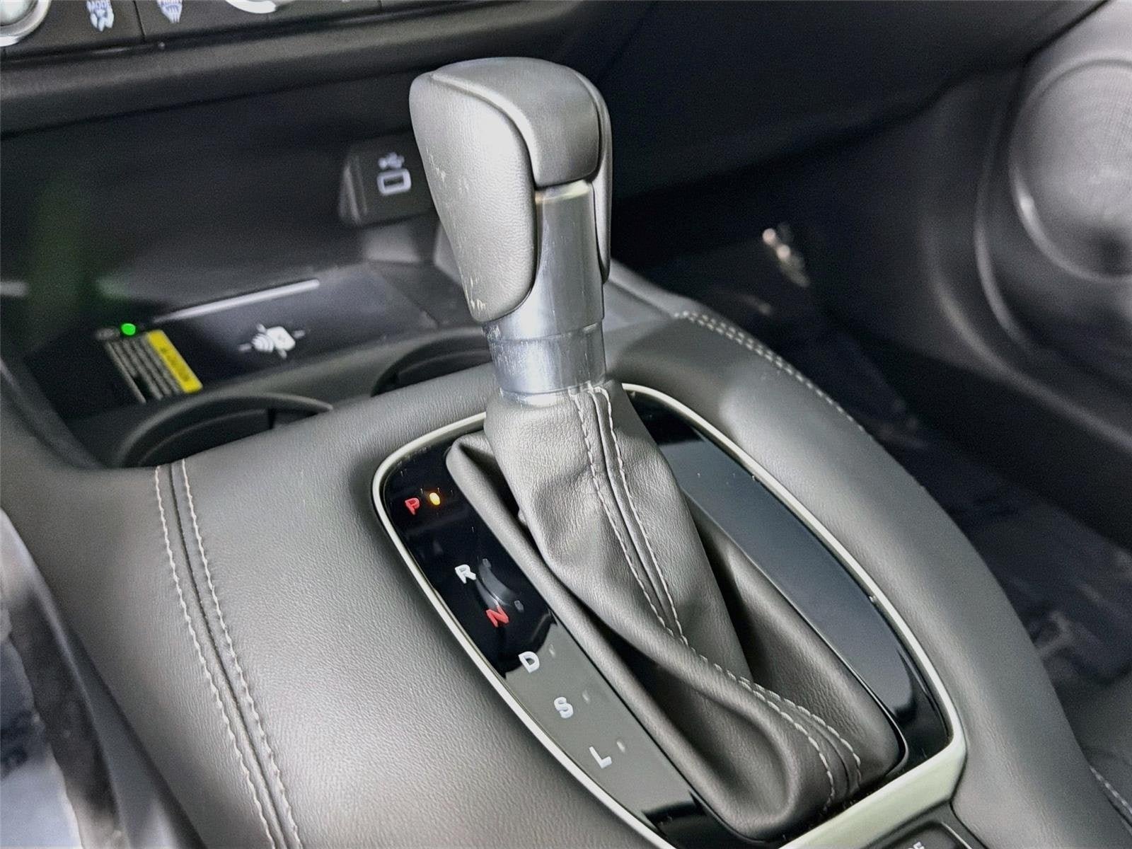 Used 2025 Honda HR-V EX-L image 18