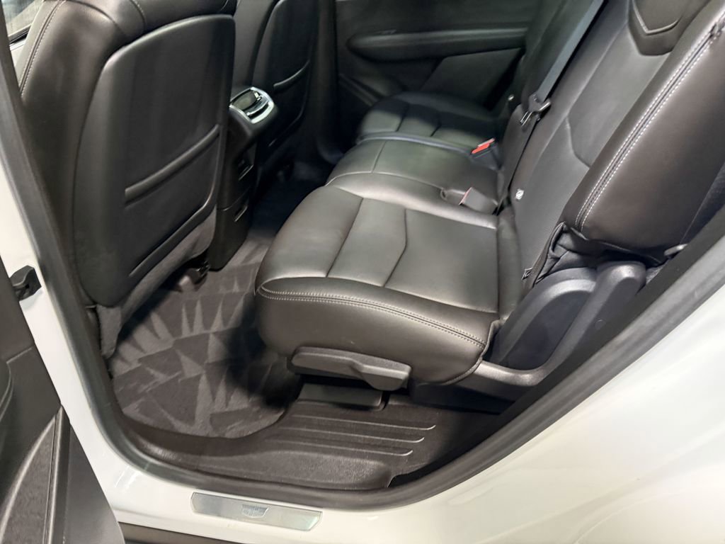 Used 2023 Cadillac XT6 Premium Luxury image 47