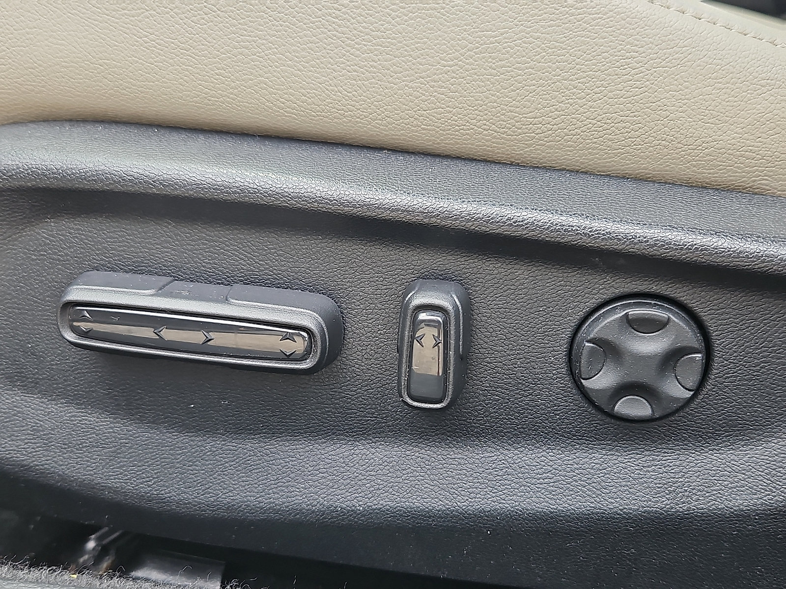 Used 2018 Honda Accord Touring image 29